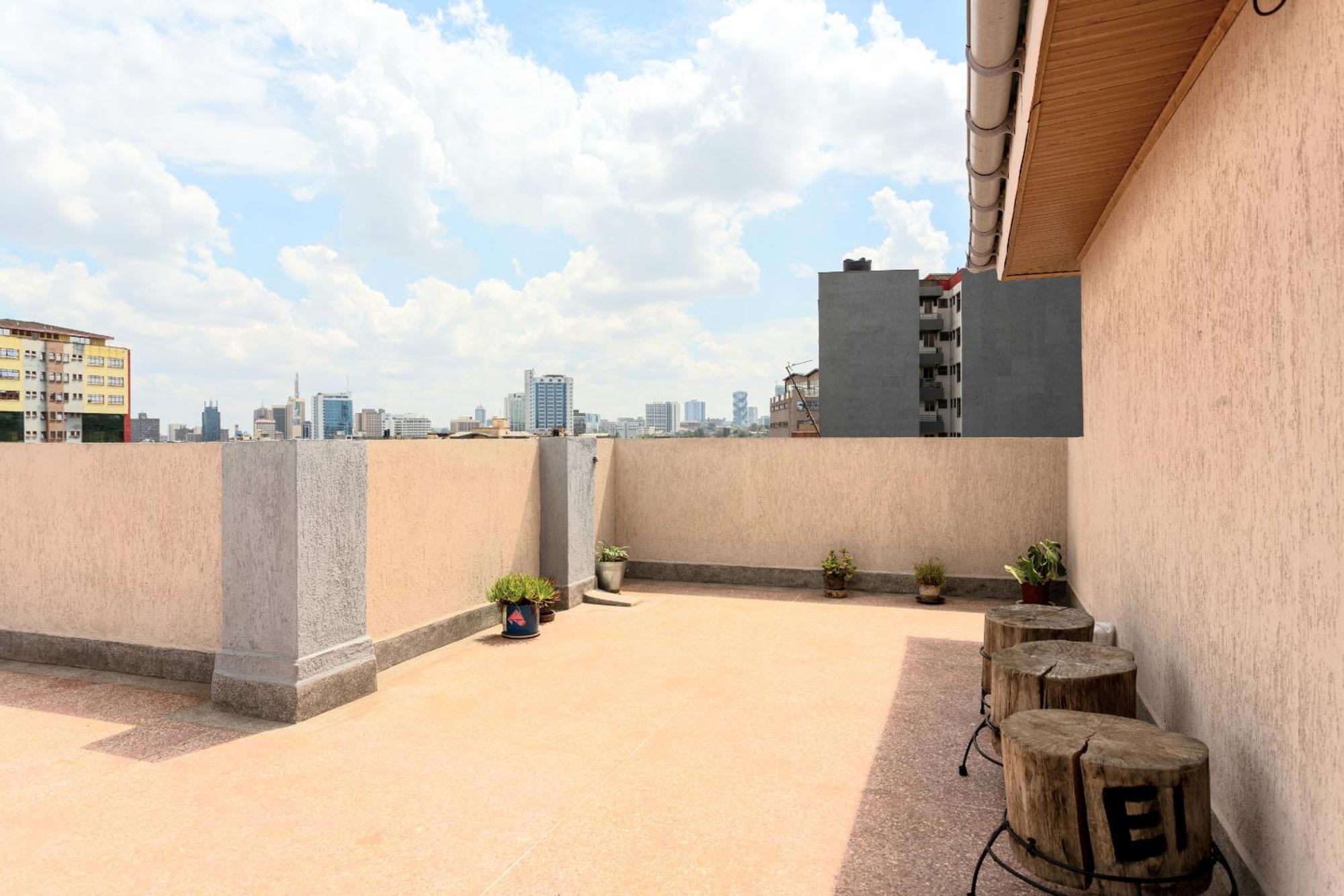 Penthouse Rooftop Studio With King Bed نيروبي المظهر الخارجي الصورة